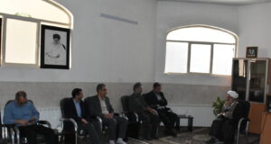 دیدار کارکنان اداره کار و رفاه اجتماعی شهرستان گلپایگان با امام جمعه محترم
